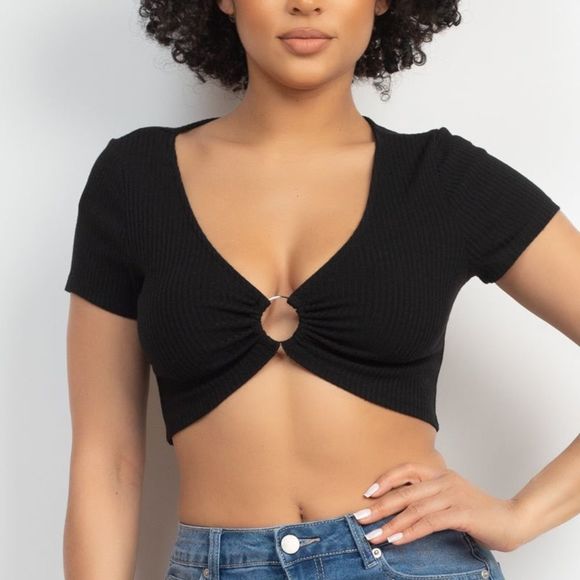 O-Ring Short Sleeve Top - Picture 3 of 5